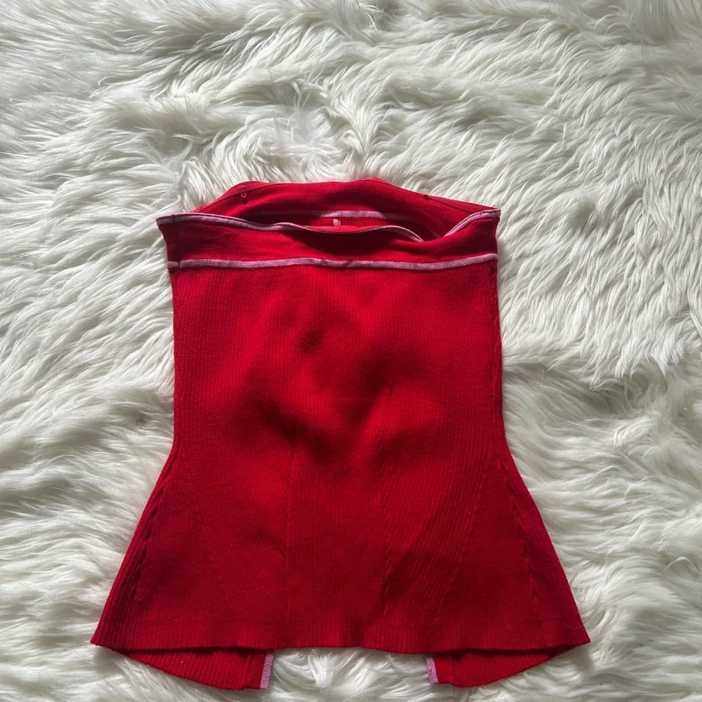 Red strapless ribbed knit top - Picture 7 of 7
